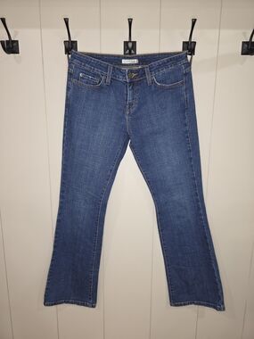 Levi's Dark Blue Boot Cut Jeans. Womans Size 8.